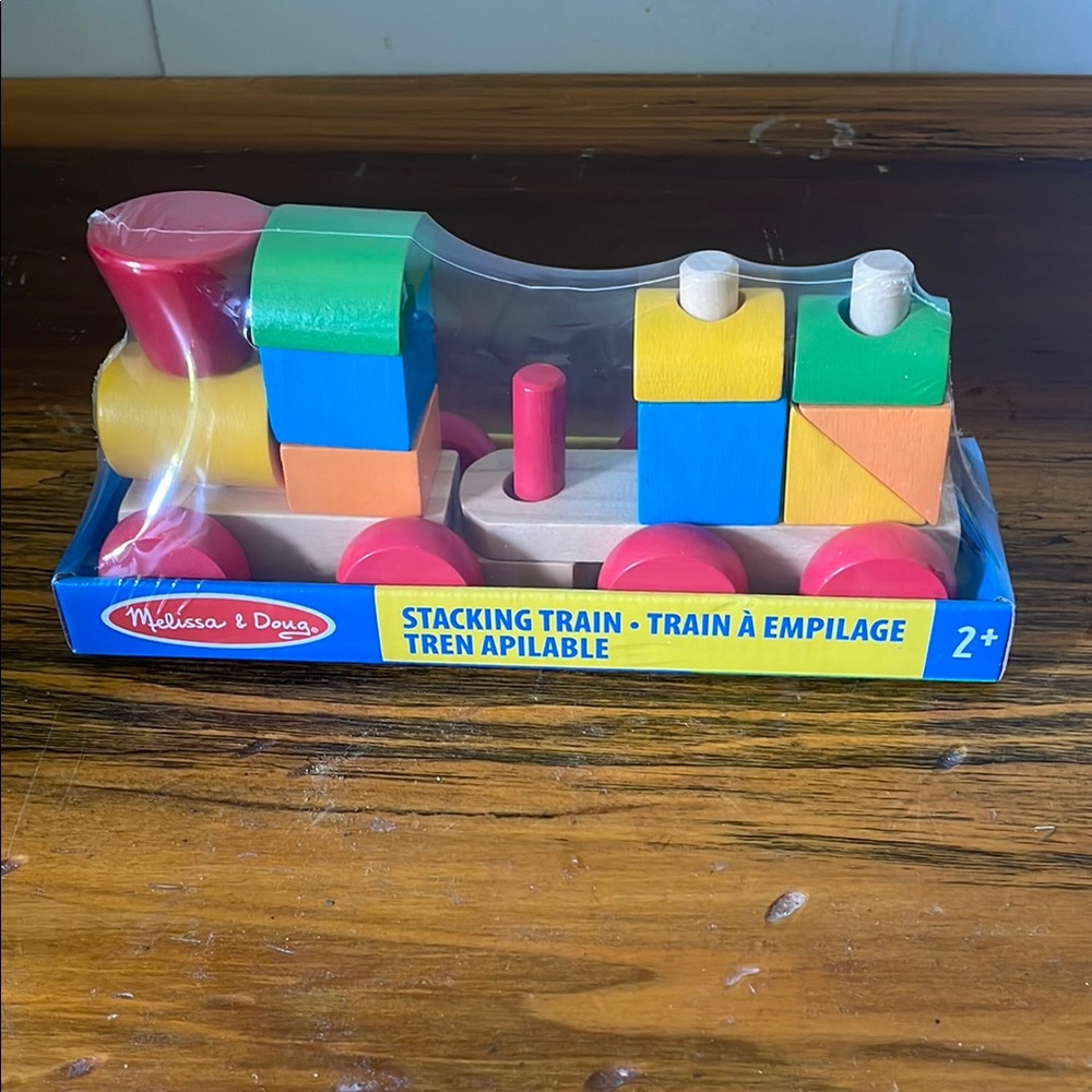 🎉NWT! Melissa & Doug Colorful Stacking Train Toy!